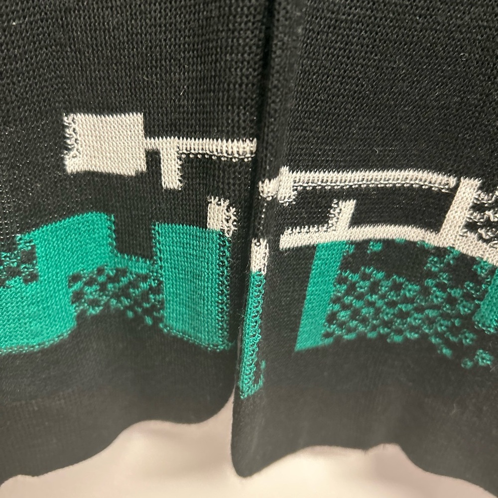 Ming Wang Black and Green Knit Cardigan - Picture 3 of 14
